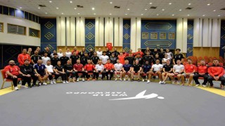 Dünya Taekwondo Şampiyonası öncesi üçlü kamp