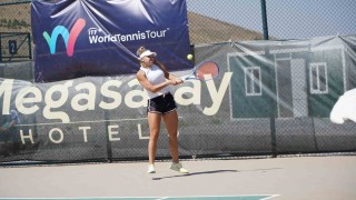 Dünya Tenis Turu bu yıl ikinci kez Erciyeste start aldı