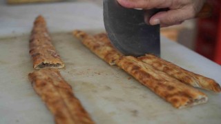 Dünyanın en iyi turtası Çarşamba pidesi