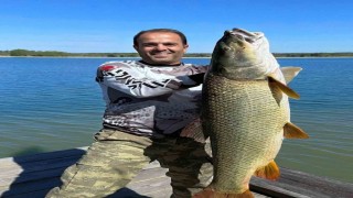 Elazığda 34 kiloluk dev turna yakalandı