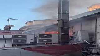 Elazığda çatı yangını