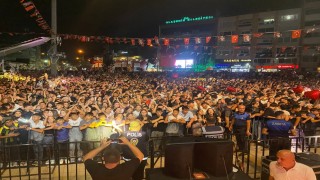 Elektrik arızası ve sağanak, Aleyna Tilki konserini erteledi