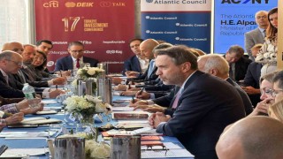 Enerji ve Tabii Kaynaklar Bakanı Bayraktar: Rüzgar ve güneş enerjisinde 120 GWlık kurulu güce ulaşmak istiyoruz