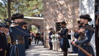 Ertuğrul Gaziyi Anma ve Yörük Şenlikleri başladı