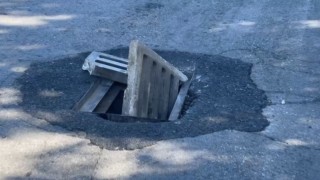 Erzincanda kırılan mazgal tehlike oluşturdu