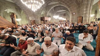 Erzurumda  Mevlid Kandili coşkusu yaşandı