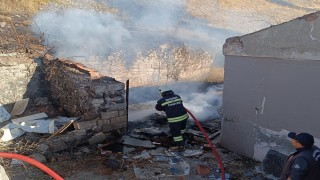 Erzurumda korkutan kömürlük yangını