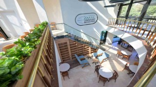 Esenyurtta Vatan Kitap Kafe açıldı