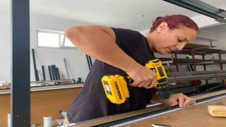 Eşi eleman bulamayınca kolları sıvadı, sanayide 2 yılda usta oldu