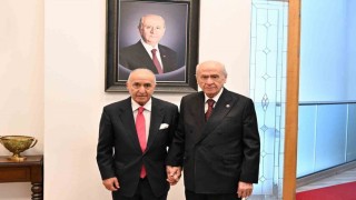 Eski CHP Genel Başkanı Çetinden MHP lideri Bahçeliye ziyaret