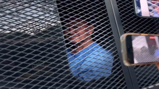 Eski Tayland Başbakanı Shinawatraya 1 yıl hapis cezası