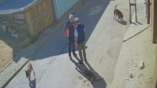 Eskişehirde yaşlı adamı darbeden şahıs gözaltına alındı