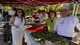 ESOGÜ Hastanesi çalışanları Pilav Gününde buluştu