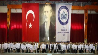 ESOGÜ Tıp Fakültesinin yeni öğrencileri beyaz önlüklerini giydi