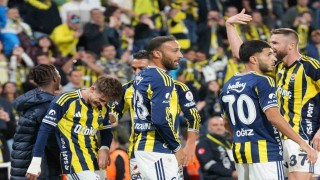 Fenerbahçe, ligde 2 maç sonra kazandı