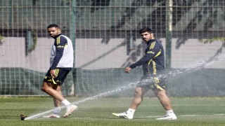 Fenerbahçede, Kasımpaşa maçı hazırlıkları başladı