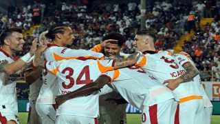 Galatasaray, lige en iyi başlangıcını yaptı