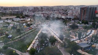 GastroANTEPte kebap stantlarının önünde kuyruk oluştu, dumandan göz gözü görmedi