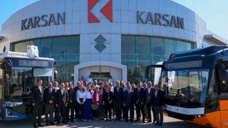 Gaziantep, Türkiye’nin İlk 18 Metrelik Elektrikli Otobüs Filosuna Geçiyor