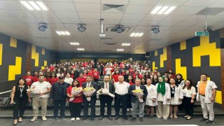 Gaziler, gençlere vatan ve bayrak sevgisini anlattı