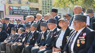 Gaziler Günü Coşkusu Cumhuriyet Meydanında yaşandı