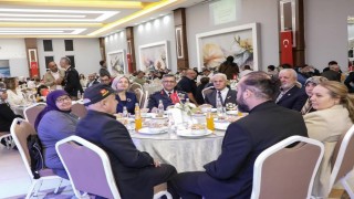 Gaziler ve şehit aileleri onuruna yemek