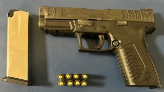 Gaziosmanşapada bir şahıs eniştesine kızdı, gece vakti sokakta magandalığa soyundu