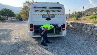 Gazipaşada jandarma ve polisten servislere sıkı denetim