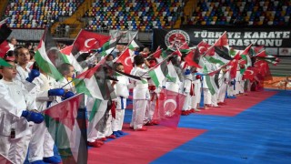 Gazze için karate turnuvası düzenlendi