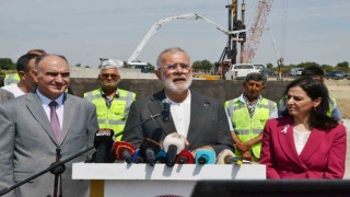 Gediz Köprülü Kavşağında çalışmalar hızla sürüyor