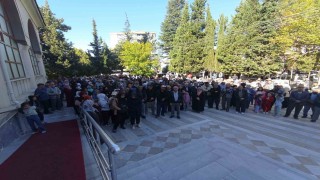 Gedizde 31 umreci dualarla uğurlandı