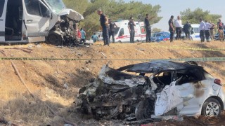 Genç sürücü yanarak hayatını kaybetti