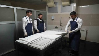 Genç yaşta gassallığı seçtiler: Burası korkulacak değil, ibret alınacak bir yer