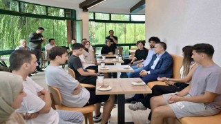 Gençler için yeni buluşma noktası: vatan kitap kafe açıldı