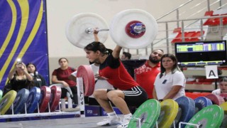 Gençler Kulüpler Türkiye Halter Şampiyonası Eskişehirde başladı