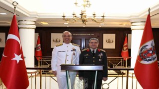 Genelkurmay Başkanı Bayraktaroğlu, kuvvet komutanlarını kabul etti