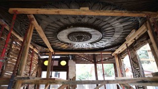 Gölcükteki tescilli yapı özgün mimarisiyle geleceğe taşınıyor