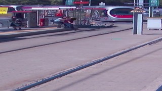 Güvenlik görevlisinin dikkati vatandaşın hayatını kurtardı