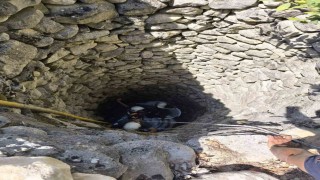 Hatayda 7 metre derinliğindeki kuyuya düşen kadın kurtarıldı