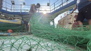 Hatayda balıkçılar vira bismillah diyerek mavi sulara açıldı