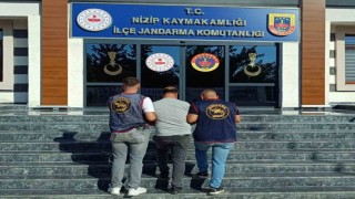 Hırsızlık suçundan aranan şahıs yakalandı