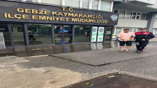 Hırsızlıktan aranıyordu yakalandı