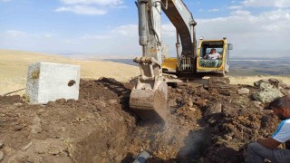 Horasanın Mollamelik Mahallesinde yarım asırlık su sorunu çözüldü