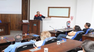 İDA-SAR Arama Kurtarma Ekibine enkazda kurtarma eğitimi