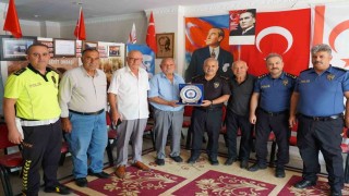 Iğdır İl Emniyet Müdürü Niyazi Turgaydan Kıbrıs Gazilerine ziyaret