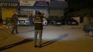 İhbarı değerlendiren ekipler 4 adet ruhsatsız tabanca ele geçirdi