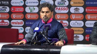 İlhan Palut: Yine kötü bir golle maçı kaybettik