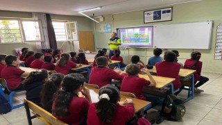 İlkokul öğrencilerine trafik eğitimi verildi