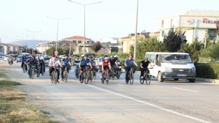 İnegölde Zaferden kurtuluşa sloganıyla bisiklet turu düzenlendi