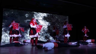 İnegölün kurtuluşunun 103 yıllık hikayesi sahnede sergilendi